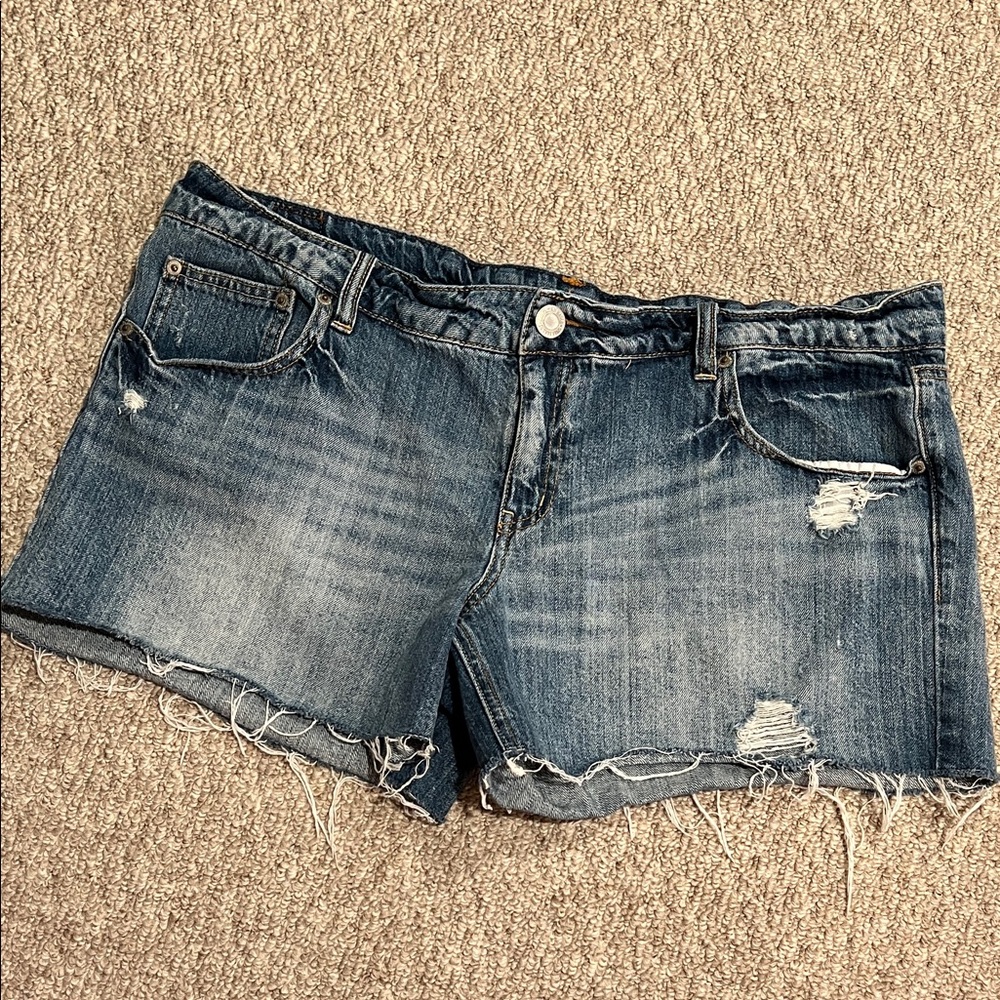 American Eagle cutoff distressed denim shorts, size 18 GUC! Y2K
